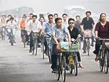 交通堵塞困扰中国城市或需回归自行车王国