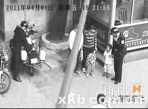 两童走失“天眼”找回(组图)